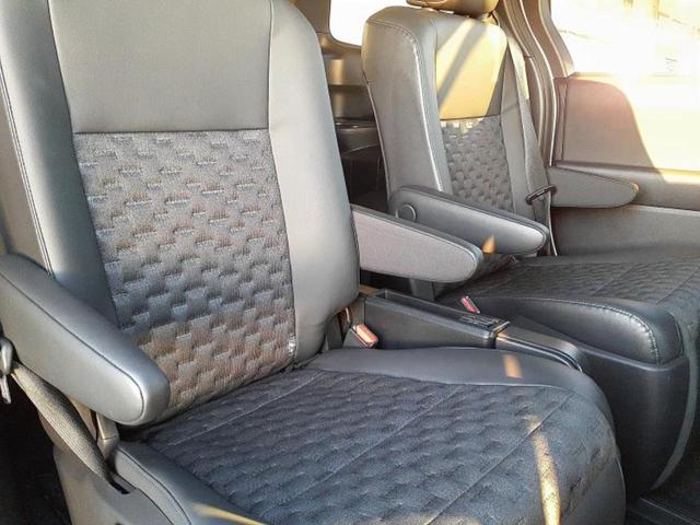 ヴォクシー ハイブリッドS-Z 新品タイヤ/保証書/ディスプレイオーディオ+ナビ10インチ/フリップダウンモニター/デジタルインナーミラー/衝突安全装置/両側電動スライドドア/シートヒーター/車線逸脱防止支援システム バックカメラ(39枚目)