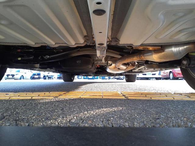 ヴォクシー ハイブリッドS-Z 新品タイヤ/保証書/ディスプレイオーディオ+ナビ10インチ/フリップダウンモニター/デジタルインナーミラー/衝突安全装置/両側電動スライドドア/シートヒーター/車線逸脱防止支援システム バックカメラ(60枚目)