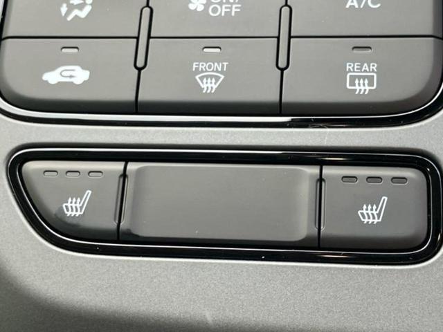 フリード eHEVクロスター 両側電動スライドドア/シートヒーター/車線逸脱防止支援システム/ヘッドランプ LED/EBD付ABS/横滑り防止装置/アイドリングストップ/クルーズコントロール/ルーフレール/エアバッグ 運転席(42枚目)