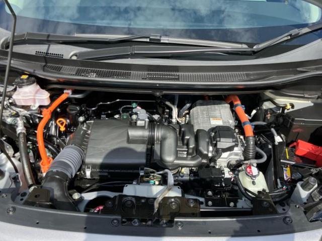 フリード eHEVクロスター 両側電動スライドドア/シートヒーター/車線逸脱防止支援システム/ヘッドランプ LED/EBD付ABS/横滑り防止装置/アイドリングストップ/クルーズコントロール/ルーフレール/エアバッグ 運転席(59枚目)