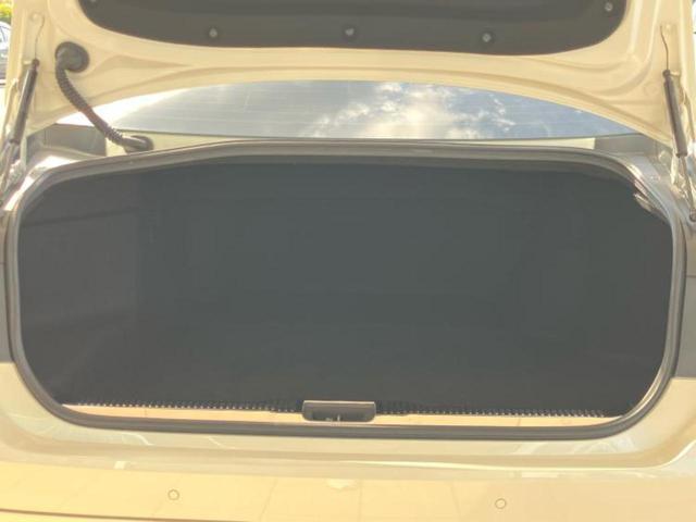 クラウンハイブリッド S Cパッケージ 純正エアロ/保証書/純正 8インチ SDナビ/衝突安全装置/シートヒーター/車線逸脱防止支援システム/シート フルレザー/ヘッドランプ LED/Bluetooth接続/ETC2.0/EBD付ABS(19枚目)