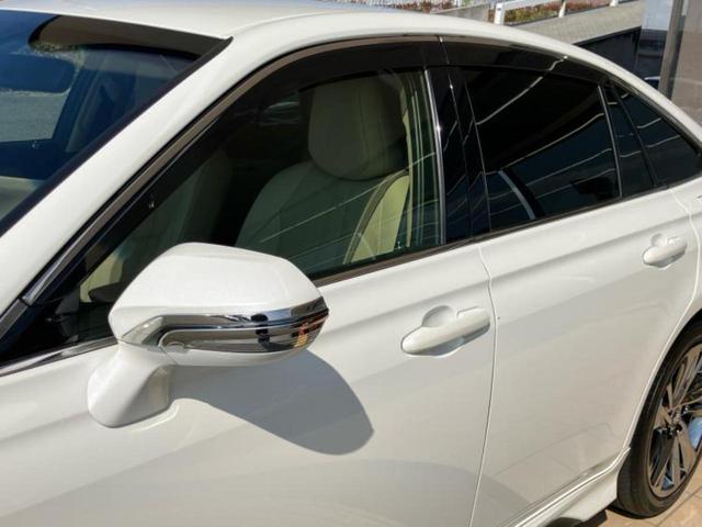 クラウンハイブリッド S Cパッケージ 純正エアロ/保証書/純正 8インチ SDナビ/衝突安全装置/シートヒーター/車線逸脱防止支援システム/シート フルレザー/ヘッドランプ LED/Bluetooth接続/ETC2.0/EBD付ABS(41枚目)