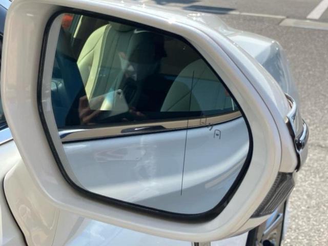 クラウンハイブリッド S Cパッケージ 純正エアロ/保証書/純正 8インチ SDナビ/衝突安全装置/シートヒーター/車線逸脱防止支援システム/シート フルレザー/ヘッドランプ LED/Bluetooth接続/ETC2.0/EBD付ABS(42枚目)