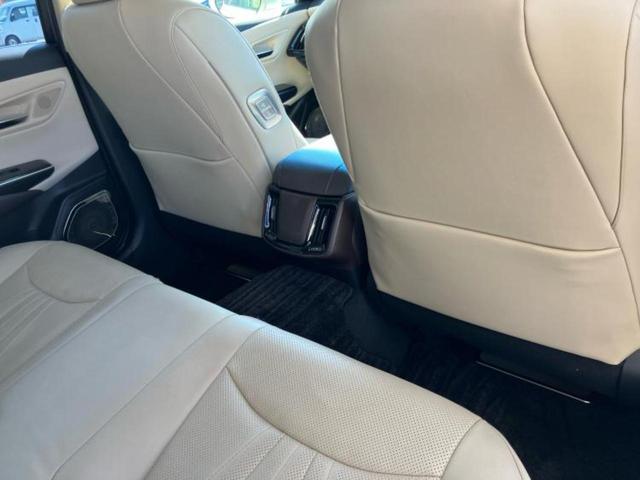 クラウンハイブリッド S Cパッケージ 純正エアロ/保証書/純正 8インチ SDナビ/衝突安全装置/シートヒーター/車線逸脱防止支援システム/シート フルレザー/ヘッドランプ LED/Bluetooth接続/ETC2.0/EBD付ABS(47枚目)