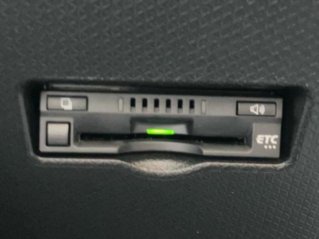 タント カスタムＲＳ　新品タイヤ／保証書／純正　１０インチ　ナビ／スマートアシスト（トヨタ・ダイハツ）／両側電動スライドドア／シートヒーター　前席／パノラマモニター／車線逸脱防止支援システム／シート　ハーフレザー　ターボ（18枚目）