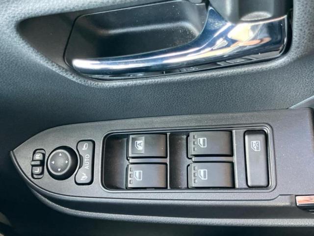 タント カスタムＲＳ　新品タイヤ／保証書／純正　１０インチ　ナビ／スマートアシスト（トヨタ・ダイハツ）／両側電動スライドドア／シートヒーター　前席／パノラマモニター／車線逸脱防止支援システム／シート　ハーフレザー　ターボ（28枚目）