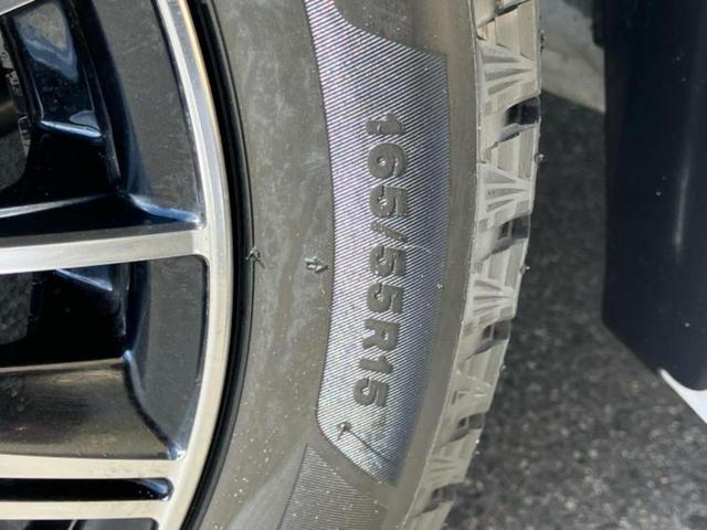 タント カスタムＲＳ　新品タイヤ／保証書／純正　１０インチ　ナビ／スマートアシスト（トヨタ・ダイハツ）／両側電動スライドドア／シートヒーター　前席／パノラマモニター／車線逸脱防止支援システム／シート　ハーフレザー　ターボ（63枚目）