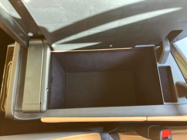 NX 4WD NX450hプラスFスポーツ パノラマルーフ/保証書/ディスプレイオーディオ+ナビ14インチ/デジタルインナーミラー/衝突安全装置/シートヒーター/パノラミックビューモニター/車線逸脱防止支援システム/シート フルレザー 革シート(37枚目)