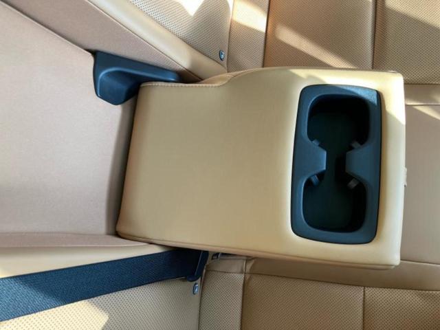 NX 4WD NX450hプラスFスポーツ パノラマルーフ/保証書/ディスプレイオーディオ+ナビ14インチ/デジタルインナーミラー/衝突安全装置/シートヒーター/パノラミックビューモニター/車線逸脱防止支援システム/シート フルレザー 革シート(38枚目)