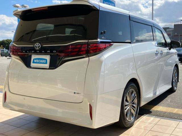 アルファードハイブリッド ハイブリッドZ 新品タイヤ/サンルーフ/保証書/純正 SDナビ/フリップダウンモニター/デジタルインナーミラー/衝突安全装置/両側電動スライドドア/シートヒーター/全方位モニター/車線逸脱防止支援システム 革シート(3枚目)