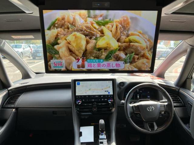 アルファードハイブリッド ハイブリッドZ 新品タイヤ/サンルーフ/保証書/純正 SDナビ/フリップダウンモニター/デジタルインナーミラー/衝突安全装置/両側電動スライドドア/シートヒーター/全方位モニター/車線逸脱防止支援システム 革シート(9枚目)