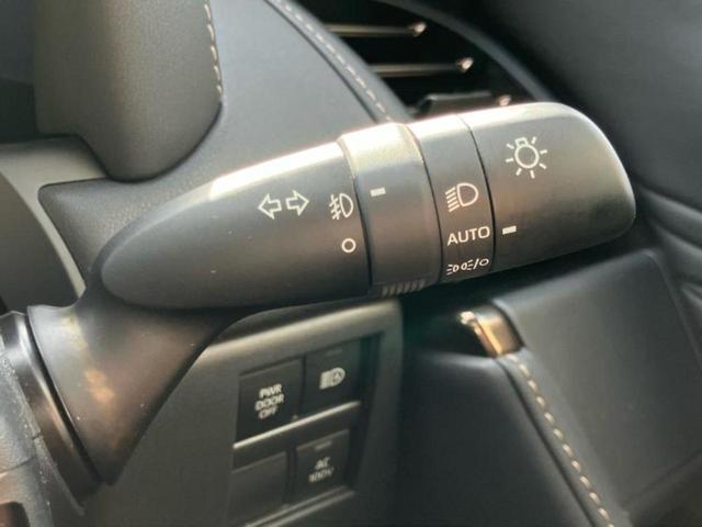 アルファードハイブリッド ハイブリッドZ 新品タイヤ/サンルーフ/保証書/純正 SDナビ/フリップダウンモニター/デジタルインナーミラー/衝突安全装置/両側電動スライドドア/シートヒーター/全方位モニター/車線逸脱防止支援システム 革シート(16枚目)