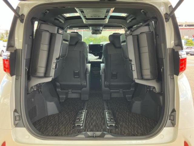 アルファードハイブリッド ハイブリッドZ 新品タイヤ/サンルーフ/保証書/純正 SDナビ/フリップダウンモニター/デジタルインナーミラー/衝突安全装置/両側電動スライドドア/シートヒーター/全方位モニター/車線逸脱防止支援システム 革シート(21枚目)