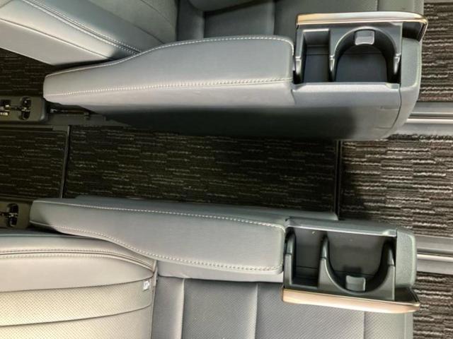 アルファードハイブリッド ハイブリッドZ 新品タイヤ/サンルーフ/保証書/純正 SDナビ/フリップダウンモニター/デジタルインナーミラー/衝突安全装置/両側電動スライドドア/シートヒーター/全方位モニター/車線逸脱防止支援システム 革シート(40枚目)