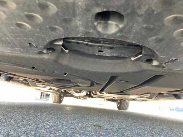 アルファードハイブリッド ハイブリッドZ 新品タイヤ/サンルーフ/保証書/純正 SDナビ/フリップダウンモニター/デジタルインナーミラー/衝突安全装置/両側電動スライドドア/シートヒーター/全方位モニター/車線逸脱防止支援システム 革シート(61枚目)