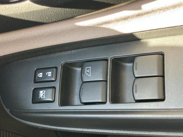 ノート ｅパワーＢ　衝突安全装置／車線逸脱防止支援システム／ＥＢＤ付ＡＢＳ／横滑り防止装置／アイドリングストップ／エアバッグ　運転席／エアバッグ　助手席／アルミホイール／パワーウインドウ／キーレスエントリー　盗難防止装置（17枚目）