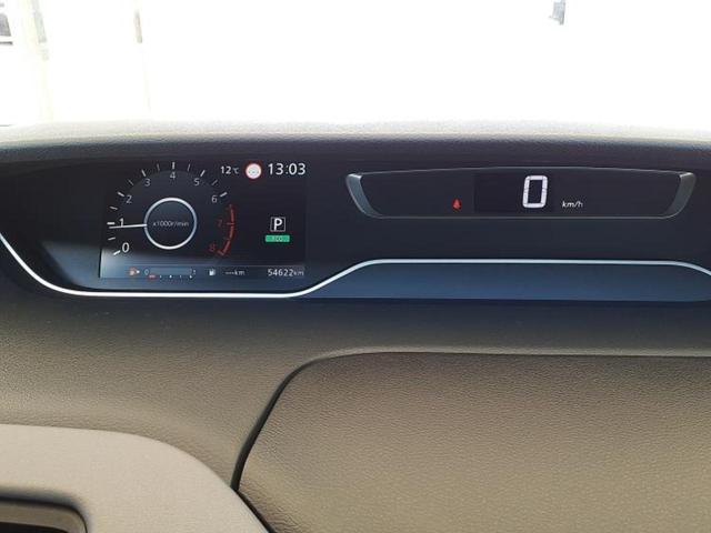 セレナ ハイウェイスターV 新品タイヤ/保証書/純正 SDナビ/インテリジェントルームミラー/衝突安全装置/両側電動スライドドア/車線逸脱防止支援システム/ヘッドランプ LED/ETC/EBD付ABS/横滑り防止装置 記録簿(14枚目)