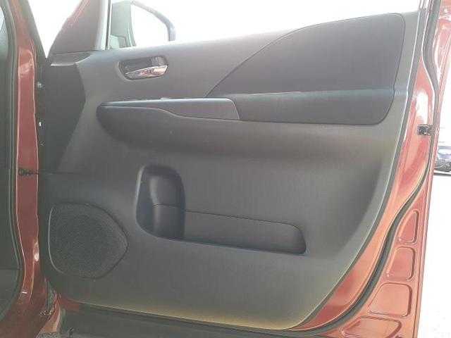 セレナ ハイウェイスターV 新品タイヤ/保証書/純正 SDナビ/インテリジェントルームミラー/衝突安全装置/両側電動スライドドア/車線逸脱防止支援システム/ヘッドランプ LED/ETC/EBD付ABS/横滑り防止装置 記録簿(22枚目)