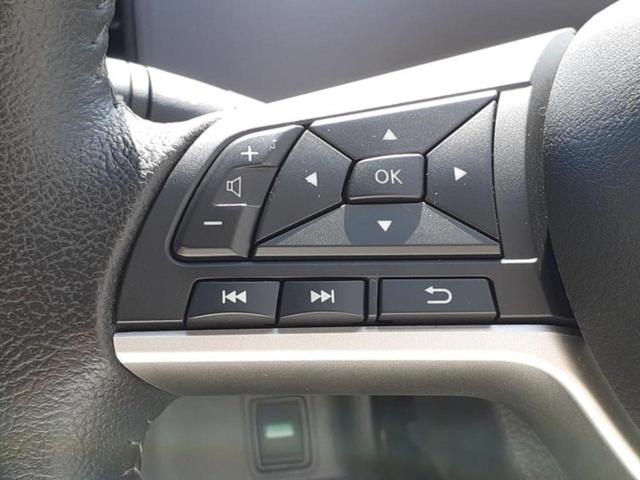 セレナ ハイウェイスターV 新品タイヤ/保証書/純正 SDナビ/インテリジェントルームミラー/衝突安全装置/両側電動スライドドア/車線逸脱防止支援システム/ヘッドランプ LED/ETC/EBD付ABS/横滑り防止装置 記録簿(33枚目)