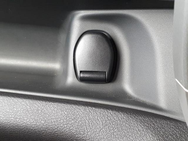 セレナ ハイウェイスターV 新品タイヤ/保証書/純正 SDナビ/インテリジェントルームミラー/衝突安全装置/両側電動スライドドア/車線逸脱防止支援システム/ヘッドランプ LED/ETC/EBD付ABS/横滑り防止装置 記録簿(41枚目)