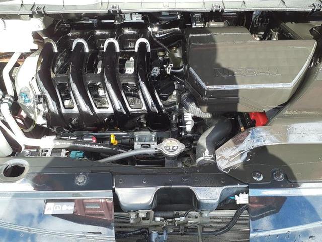 セレナ ハイウェイスターV 新品タイヤ/保証書/純正 SDナビ/インテリジェントルームミラー/衝突安全装置/両側電動スライドドア/車線逸脱防止支援システム/ヘッドランプ LED/ETC/EBD付ABS/横滑り防止装置 記録簿(62枚目)