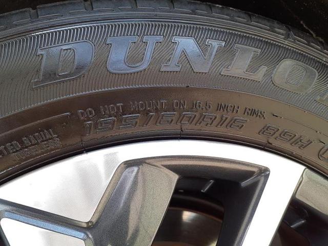 セレナ ハイウェイスターV 新品タイヤ/保証書/純正 SDナビ/インテリジェントルームミラー/衝突安全装置/両側電動スライドドア/車線逸脱防止支援システム/ヘッドランプ LED/ETC/EBD付ABS/横滑り防止装置 記録簿(64枚目)