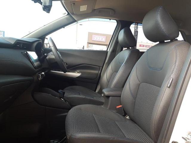 キックス Ｘ　保証書／純正　９インチ　ＳＤナビ／インテリジェントルームミラー／衝突安全装置／アラウンドビューモニター／車線逸脱防止支援システム／シート　ハーフレザー／プロパイロット／ドライブレコーダー　前後　ＥＴＣ（7枚目）