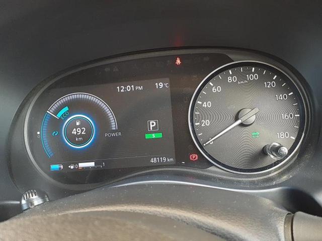 キックス Ｘ　保証書／純正　９インチ　ＳＤナビ／インテリジェントルームミラー／衝突安全装置／アラウンドビューモニター／車線逸脱防止支援システム／シート　ハーフレザー／プロパイロット／ドライブレコーダー　前後　ＥＴＣ（13枚目）