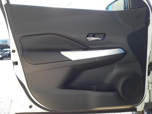 キックス Ｘ　保証書／純正　９インチ　ＳＤナビ／インテリジェントルームミラー／衝突安全装置／アラウンドビューモニター／車線逸脱防止支援システム／シート　ハーフレザー／プロパイロット／ドライブレコーダー　前後　ＥＴＣ（22枚目）