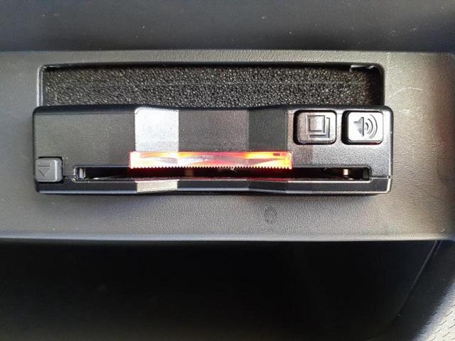 ハスラー Ｊ　新品タイヤ／保証書／純正　ＳＤナビ／衝突安全装置／シートヒーター／車線逸脱防止支援システム／ヘッドランプ　ＨＩＤ／ＥＴＣ／ＥＢＤ付ＡＢＳ／横滑り防止装置／アイドリングストップ／フルセグＴＶ（28枚目）