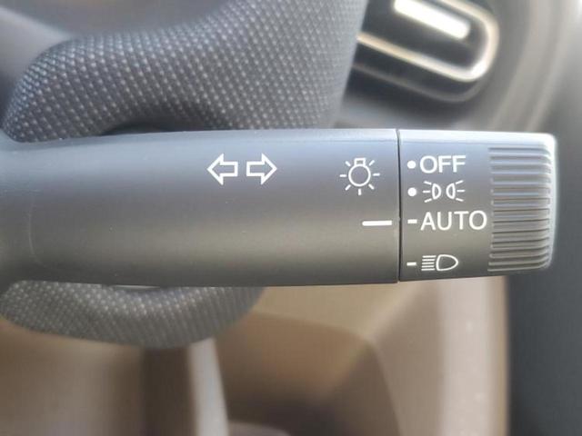 フリード ｅＨＥＶエアーＥＸ　保証書／純正　９インチ　ナビ／ホンダセンシング／両側電動スライドドア／シートヒーター　前席／車線逸脱防止支援システム／登録済未使用車／ヘッドランプ　ＬＥＤ／Ｂｌｕｅｔｏｏｔｈ接続／ＥＢＤ付ＡＢＳ（15枚目）