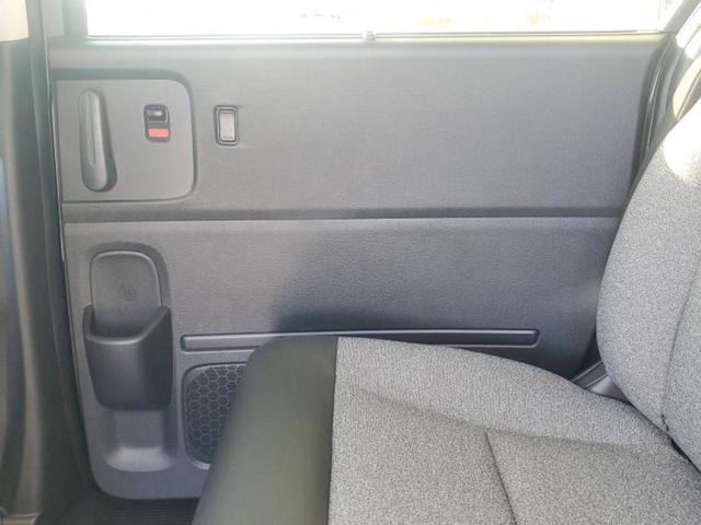 フリード ｅＨＥＶエアーＥＸ　保証書／純正　９インチ　ナビ／ホンダセンシング／両側電動スライドドア／シートヒーター　前席／車線逸脱防止支援システム／登録済未使用車／ヘッドランプ　ＬＥＤ／Ｂｌｕｅｔｏｏｔｈ接続／ＥＢＤ付ＡＢＳ（24枚目）