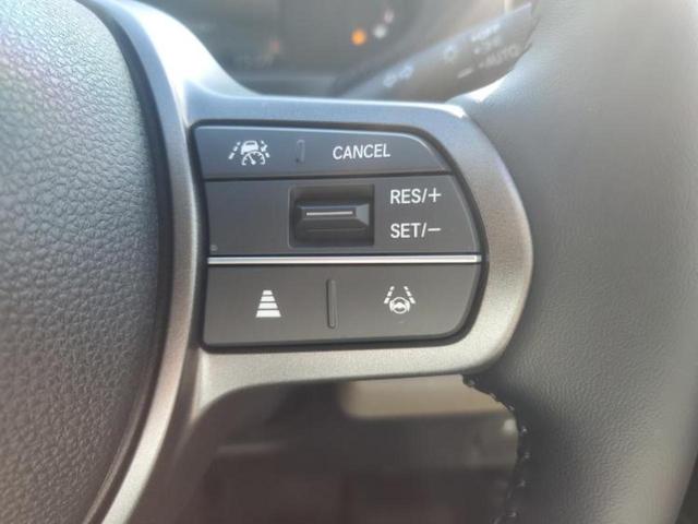 フリード ｅＨＥＶエアーＥＸ　保証書／純正　９インチ　ナビ／ホンダセンシング／両側電動スライドドア／シートヒーター　前席／車線逸脱防止支援システム／登録済未使用車／ヘッドランプ　ＬＥＤ／Ｂｌｕｅｔｏｏｔｈ接続／ＥＢＤ付ＡＢＳ（32枚目）