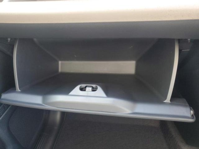 フリード ｅＨＥＶエアーＥＸ　保証書／純正　９インチ　ナビ／ホンダセンシング／両側電動スライドドア／シートヒーター　前席／車線逸脱防止支援システム／登録済未使用車／ヘッドランプ　ＬＥＤ／Ｂｌｕｅｔｏｏｔｈ接続／ＥＢＤ付ＡＢＳ（41枚目）