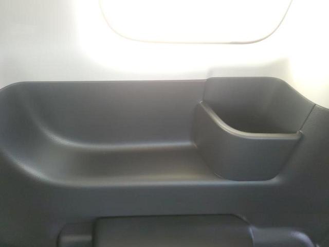 フリード ｅＨＥＶエアーＥＸ　保証書／純正　９インチ　ナビ／ホンダセンシング／両側電動スライドドア／シートヒーター　前席／車線逸脱防止支援システム／登録済未使用車／ヘッドランプ　ＬＥＤ／Ｂｌｕｅｔｏｏｔｈ接続／ＥＢＤ付ＡＢＳ（56枚目）