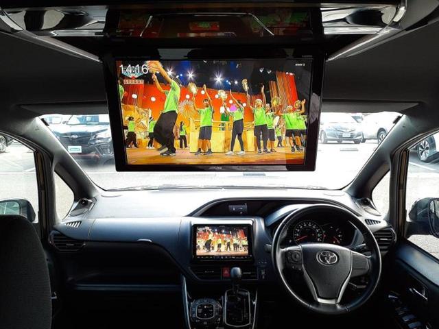 ヴォクシー ＺＳキラメキ２　新品タイヤ／保証書／社外　９インチ　ＳＤナビ／フリップダウンモニター　社外　１２．８インチ／デジタルインナーミラー／衝突安全装置／両側電動スライドドア／車線逸脱防止支援システム　衝突被害軽減システム（9枚目）