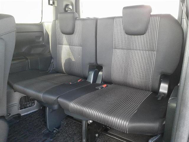 ヴォクシー ＺＳキラメキ２　新品タイヤ／保証書／社外　９インチ　ＳＤナビ／フリップダウンモニター　社外　１２．８インチ／デジタルインナーミラー／衝突安全装置／両側電動スライドドア／車線逸脱防止支援システム　衝突被害軽減システム（19枚目）