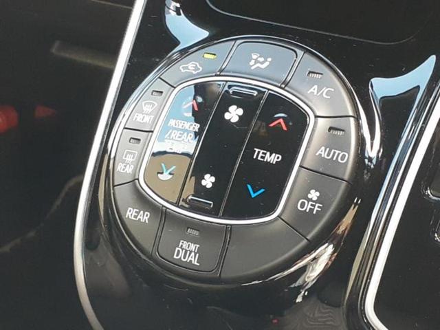 ヴォクシー ＺＳキラメキ２　新品タイヤ／保証書／社外　９インチ　ＳＤナビ／フリップダウンモニター　社外　１２．８インチ／デジタルインナーミラー／衝突安全装置／両側電動スライドドア／車線逸脱防止支援システム　衝突被害軽減システム（34枚目）