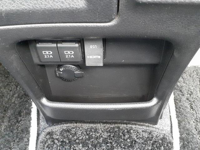 ヴォクシー ＺＳキラメキ２　新品タイヤ／保証書／社外　９インチ　ＳＤナビ／フリップダウンモニター　社外　１２．８インチ／デジタルインナーミラー／衝突安全装置／両側電動スライドドア／車線逸脱防止支援システム　衝突被害軽減システム（44枚目）