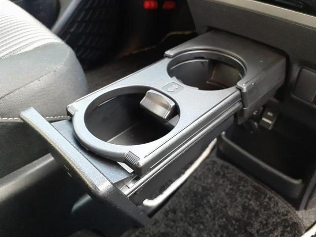 ヴォクシー ＺＳキラメキ２　新品タイヤ／保証書／社外　９インチ　ＳＤナビ／フリップダウンモニター　社外　１２．８インチ／デジタルインナーミラー／衝突安全装置／両側電動スライドドア／車線逸脱防止支援システム　衝突被害軽減システム（50枚目）