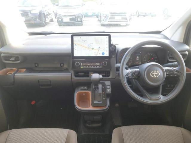 シエンタ Ｇ　ディスプレイオーディオ＋ナビ１０インチ／衝突安全装置／両側電動スライドドア／車線逸脱防止支援システム／ヘッドランプ　ＬＥＤ／ＥＴＣ／ＥＢＤ付ＡＢＳ／横滑り防止装置／クルーズコントロール　バックカメラ（6枚目）