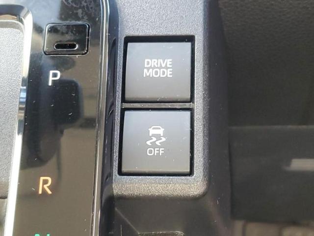 シエンタ Ｇ　ディスプレイオーディオ＋ナビ１０インチ／衝突安全装置／両側電動スライドドア／車線逸脱防止支援システム／ヘッドランプ　ＬＥＤ／ＥＴＣ／ＥＢＤ付ＡＢＳ／横滑り防止装置／クルーズコントロール　バックカメラ（30枚目）