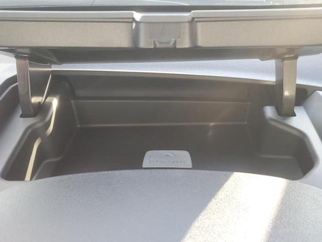 シエンタ Ｇ　ディスプレイオーディオ＋ナビ１０インチ／衝突安全装置／両側電動スライドドア／車線逸脱防止支援システム／ヘッドランプ　ＬＥＤ／ＥＴＣ／ＥＢＤ付ＡＢＳ／横滑り防止装置／クルーズコントロール　バックカメラ（42枚目）