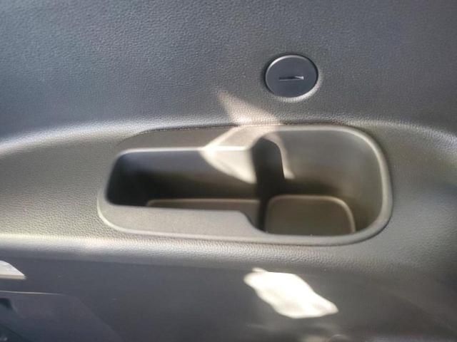 シエンタ Ｇ　ディスプレイオーディオ＋ナビ１０インチ／衝突安全装置／両側電動スライドドア／車線逸脱防止支援システム／ヘッドランプ　ＬＥＤ／ＥＴＣ／ＥＢＤ付ＡＢＳ／横滑り防止装置／クルーズコントロール　バックカメラ（47枚目）