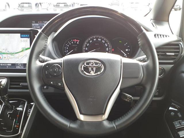 エスクァイア Gi 新品タイヤ/社外 11インチ SDナビ/フリップダウンモニター 社外 12.8インチ/トヨタセーフティセンス/両側電動スライドドア/シートヒーター/車線逸脱防止支援システム/シート 合皮 バックカメラ(15枚目)