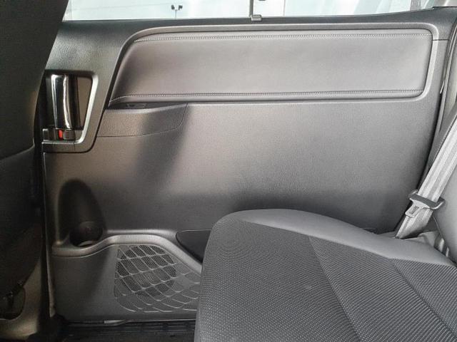 エスクァイア Gi 新品タイヤ/社外 11インチ SDナビ/フリップダウンモニター 社外 12.8インチ/トヨタセーフティセンス/両側電動スライドドア/シートヒーター/車線逸脱防止支援システム/シート 合皮 バックカメラ(24枚目)