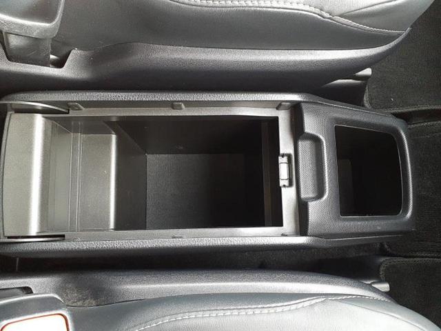 エスクァイア Gi 新品タイヤ/社外 11インチ SDナビ/フリップダウンモニター 社外 12.8インチ/トヨタセーフティセンス/両側電動スライドドア/シートヒーター/車線逸脱防止支援システム/シート 合皮 バックカメラ(48枚目)