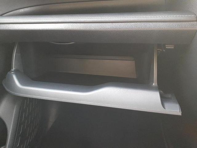 エスクァイア Gi 新品タイヤ/社外 11インチ SDナビ/フリップダウンモニター 社外 12.8インチ/トヨタセーフティセンス/両側電動スライドドア/シートヒーター/車線逸脱防止支援システム/シート 合皮 バックカメラ(49枚目)