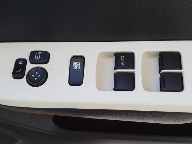 アルト X 新品タイヤ/保証書/社外 メモリーナビ/衝突安全装置/シートヒーター/ETC/EBD付ABS/横滑り防止装置/アイドリングストップ/ワンセグTV/エアバッグ 運転席/エアバッグ 助手席 ワンオーナー(18枚目)