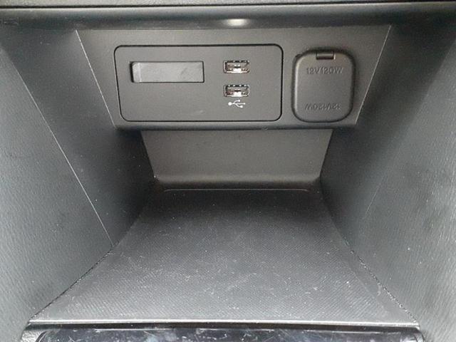 ＷＥＣＡＲＳの展示場では実際に見て、触ってお車をお選びいただけます！知識の豊富な営業スタッフが様々なカーライフをご提案いたします！